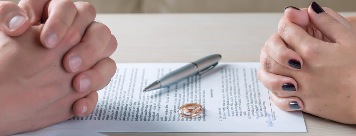 Couple finalising a DIY divorce